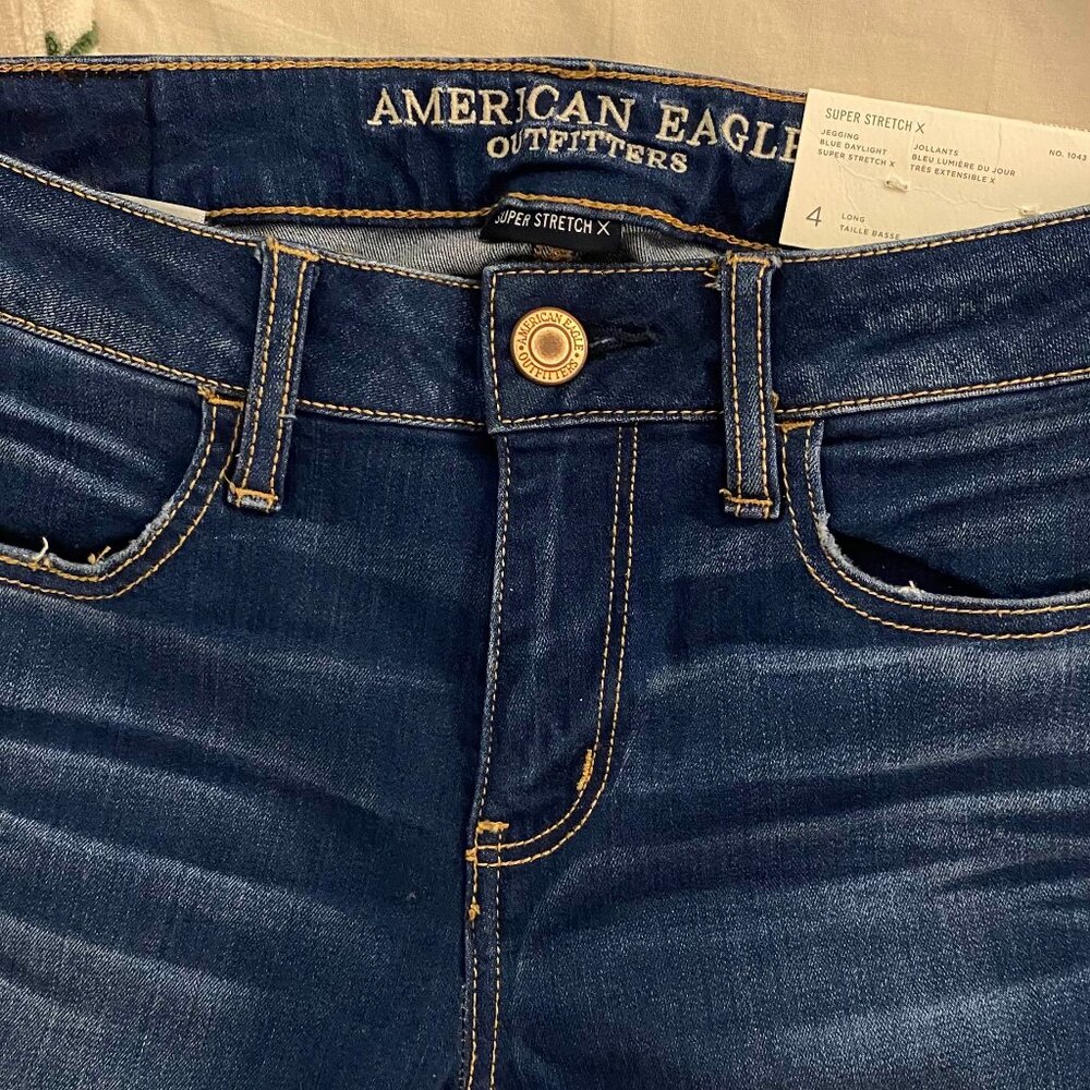 BRAND NEW AE Jeans! Stretchy👖!! (TAGS ON)